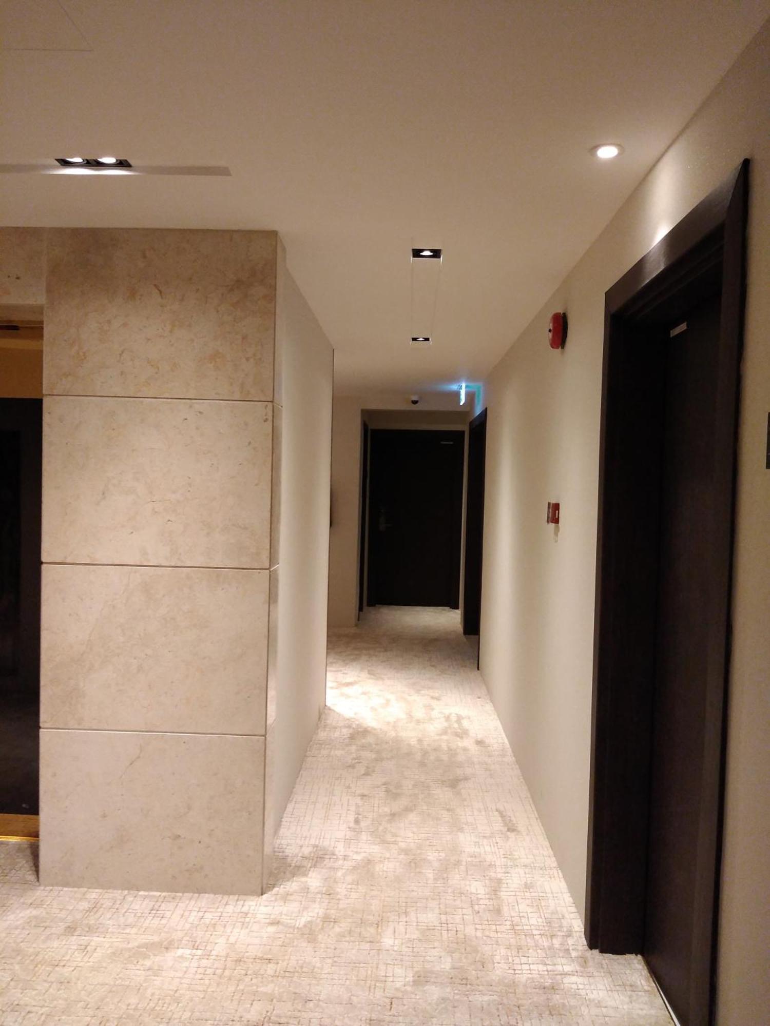 Nebula Hotel Duqm Exteriör bild